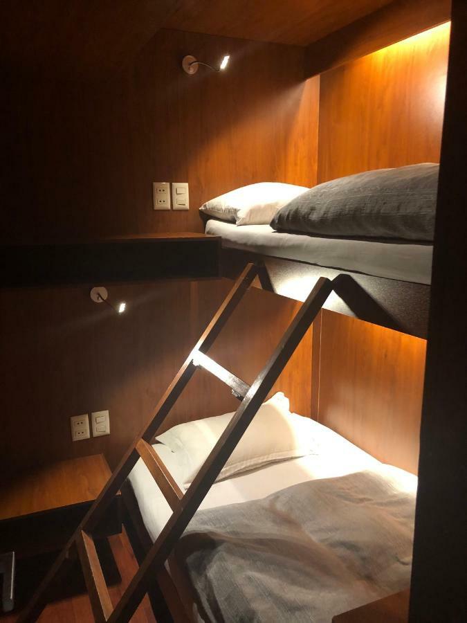 לה פאז Onkel Inn Airport Sleepbox מראה חיצוני תמונה