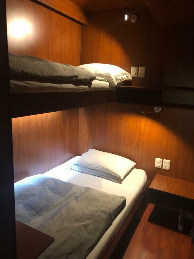 לה פאז Onkel Inn Airport Sleepbox מראה חיצוני תמונה