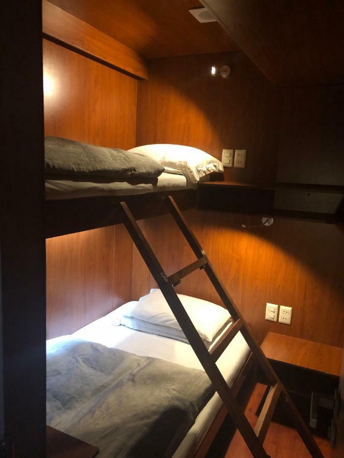 לה פאז Onkel Inn Airport Sleepbox מראה חיצוני תמונה
